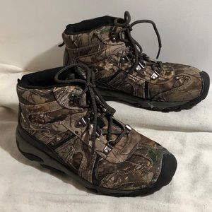 Realtree Camo Hiking Trail Boots Boys Size 5